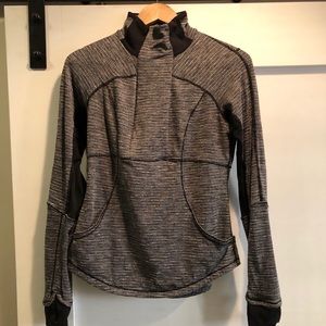 Lululemon long sleeve Zip Pullover Blk/Gray SZ:8